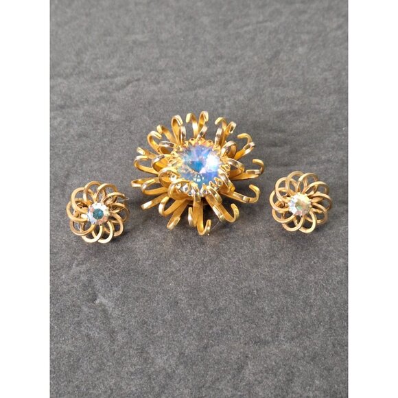Sarah Coventry Jewelry - Vintage 1969 Signed Sarah Coventry Mystic Blue Rivoli Floral Brooch & Earrings